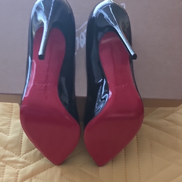 Christian Louboutin Shoes - Christian Louboutin Black Patent Heels